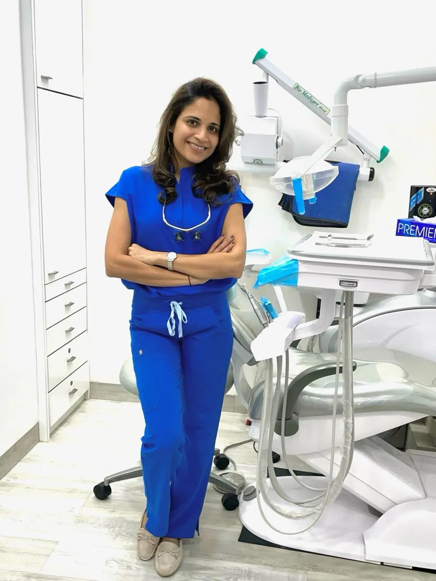 Dr. Amruta Godbole, cosmetic dentist in Khar West, Mumbai