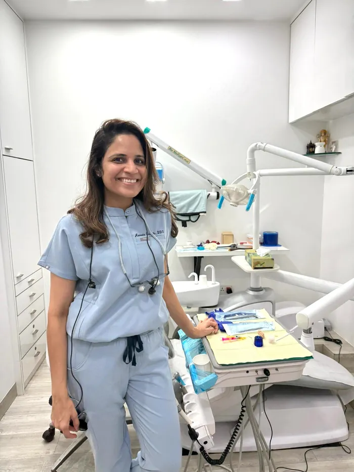 Dr. Amruta Godbole, cosmetic dentist in Khar West, Mumbai